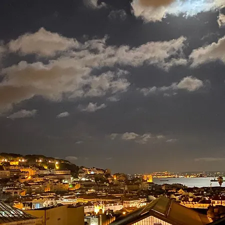 New Duplex In The Heart Of Lisbon, Real *