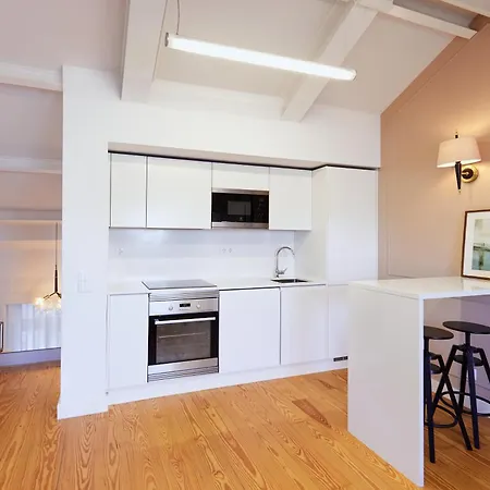 Apartment New Duplex In The Heart Of Lisbon, Principe Real