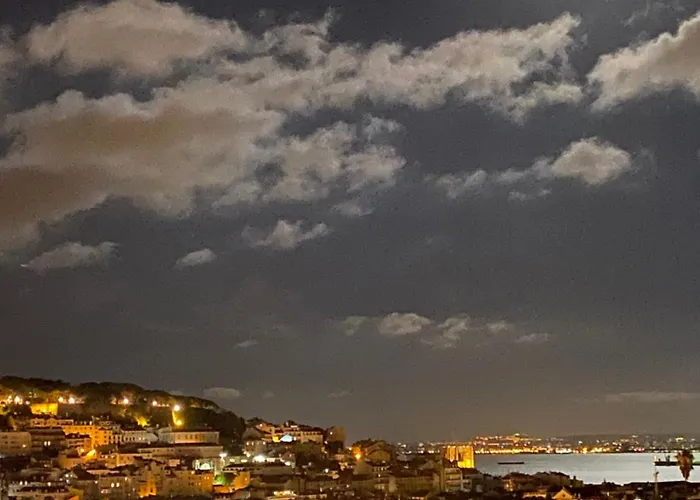 New Duplex In The Heart Of Lisbon, Real *